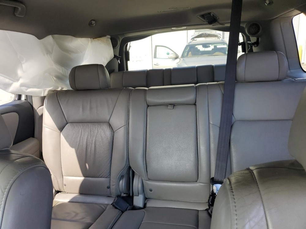 PILOT 2011 Glove Box 4866026