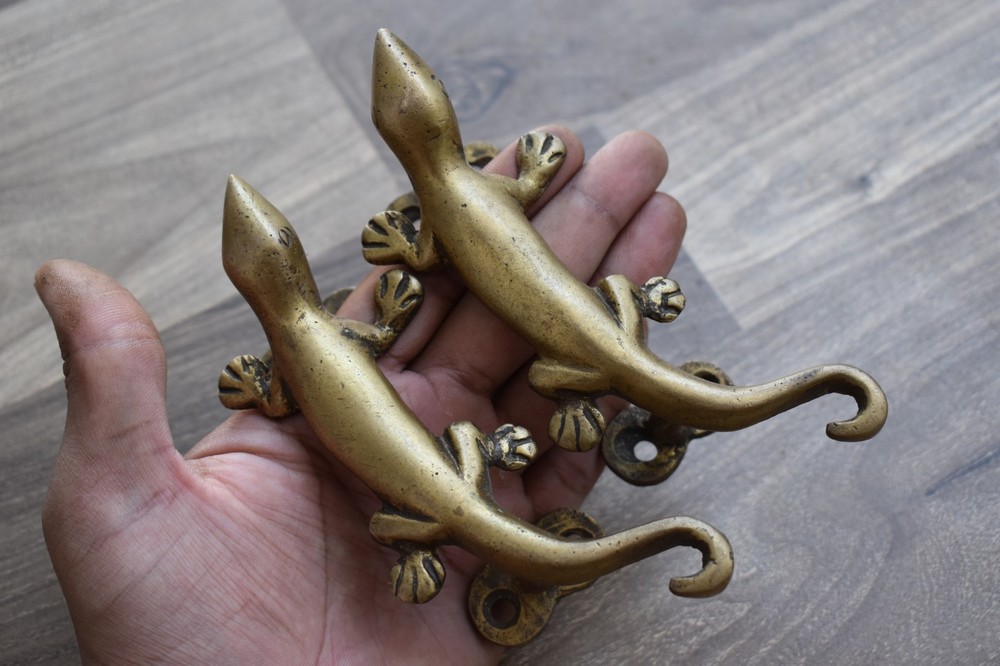 Vintage Brass Door Handle Lizard Heavy Gate Pull Drop Original Handle 2 Pcs