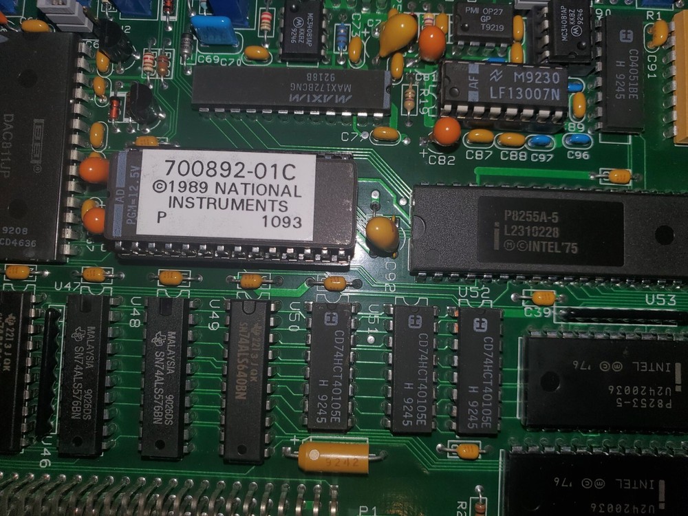 National Instruments LAB-NB interface Board