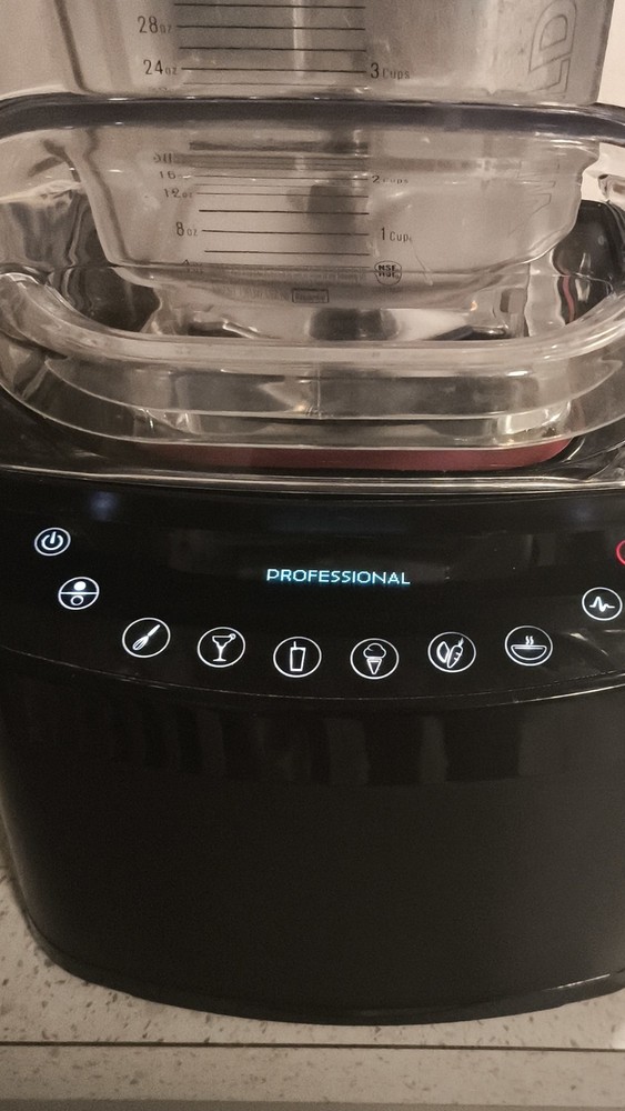 Blendtec Professional Blender WildSide+ Jar Electronic Control 36oz Copolyester