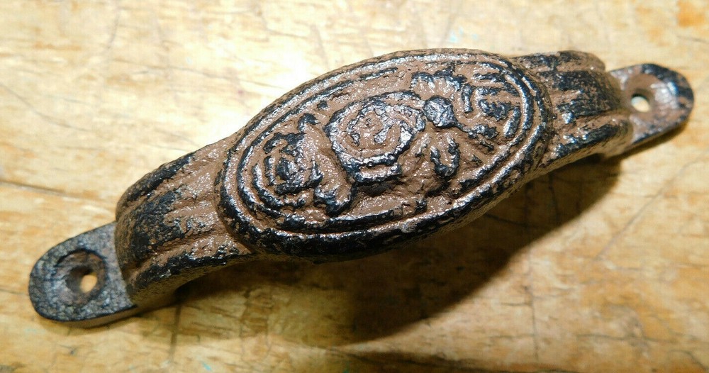 3 Cast Iron Antique Style OVAL ROSE Strap Barn Handle Gate Pull Door Handles