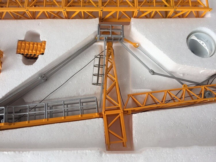 1:70 DAHAN ROTARY TOWER CRANE Construct Machine Equipment Diecast Model