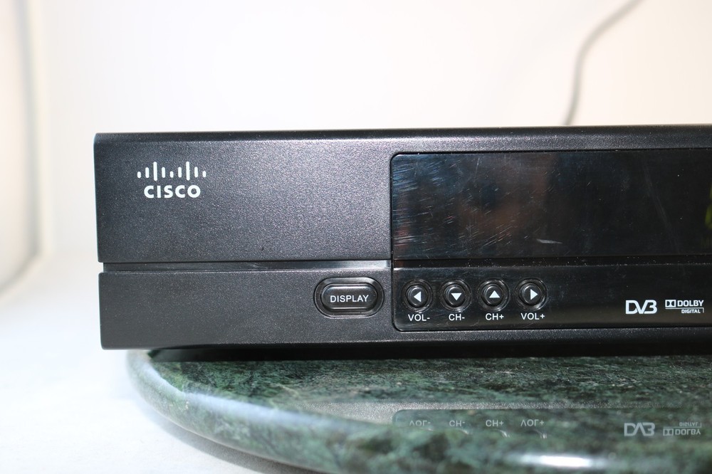 Cisco D9865-H Satellite Receiver - New/Open Box - Tested Working w/ All Extras