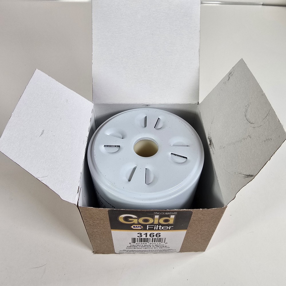 Gold NAPA Filter 3166 Fuel Filter Replacement Fuel Filter