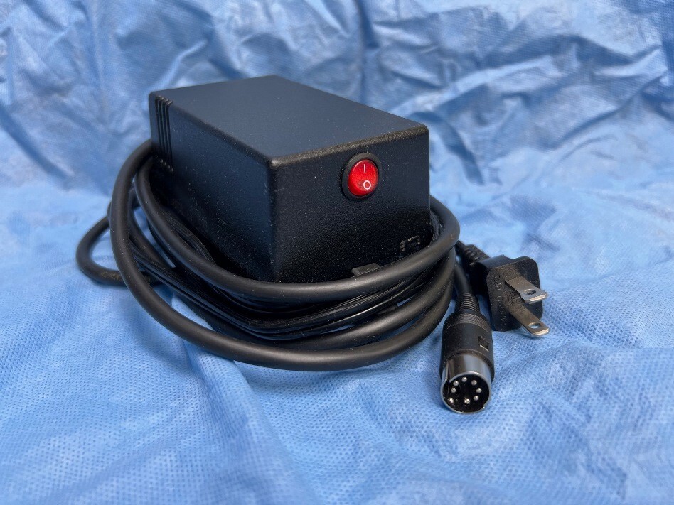Commodore 64 / VIC-20 PSU - Adjustable Power Supply