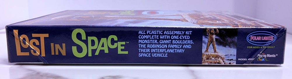 Polar Lights Lost in Space Plastic Assembly Model Kit #5032 Sci-Fi