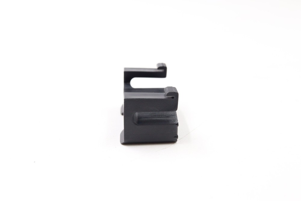 B&D Genuine S1 Roller Door Lock Bar Retainer