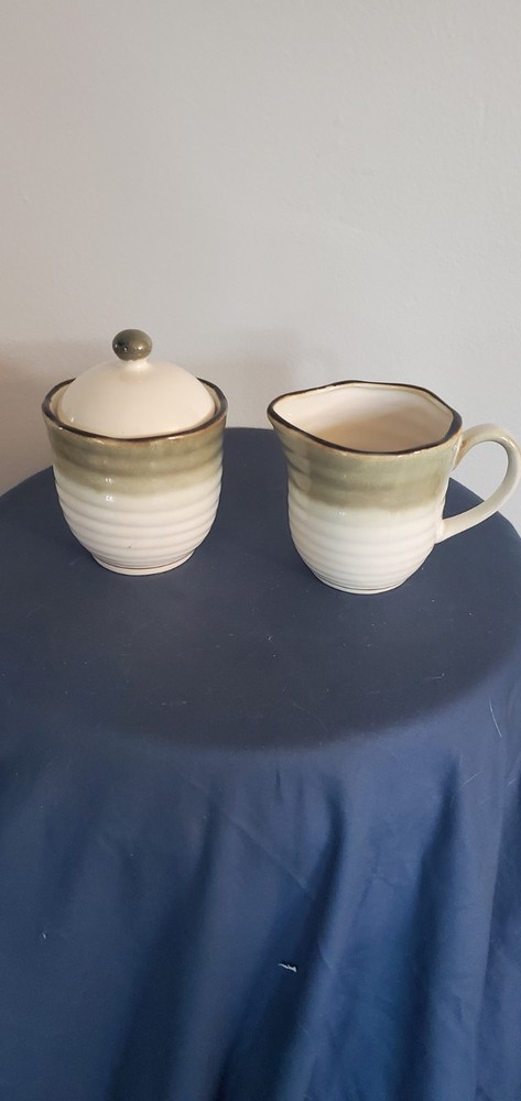 Sango Chromatic Black Creamer And Sugar