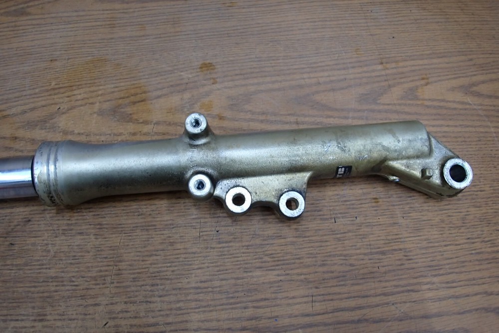 1982 YAMAHA XZ550 VISION LEFT FORK