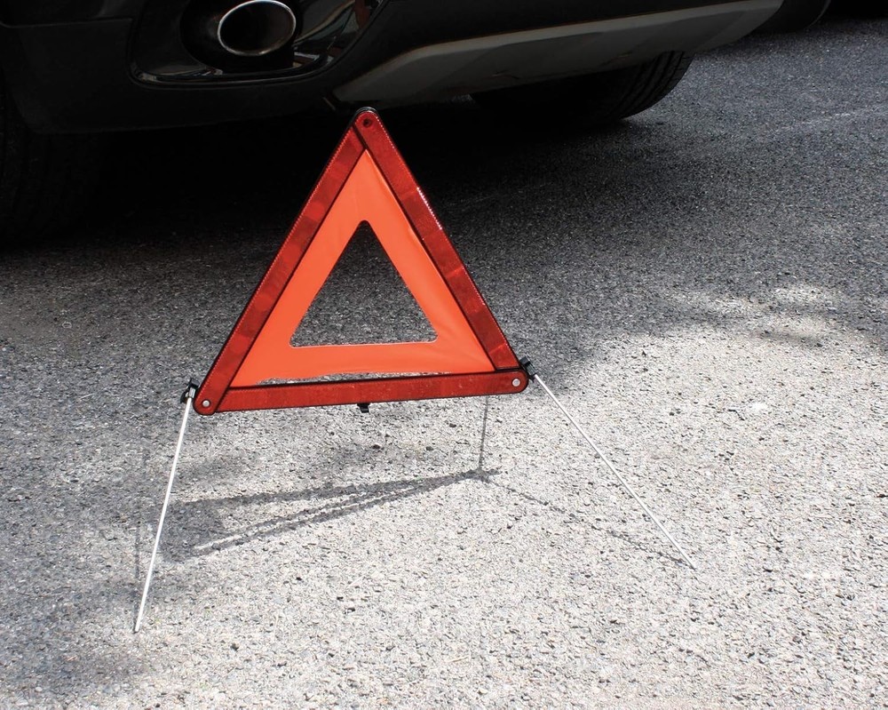 Q4232 Foldable Warning Triangle - Essential Roadside Safety Tool for Drivers