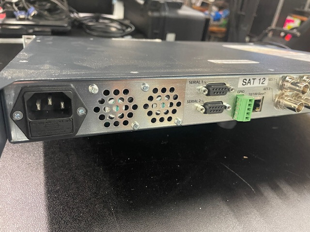 Harris Model 300 NetPlus High Definition Integrated Satallite Receiver Decoder