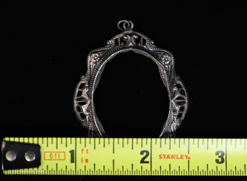 Uncas Sterling Silver Floral Oval Pendant Setting