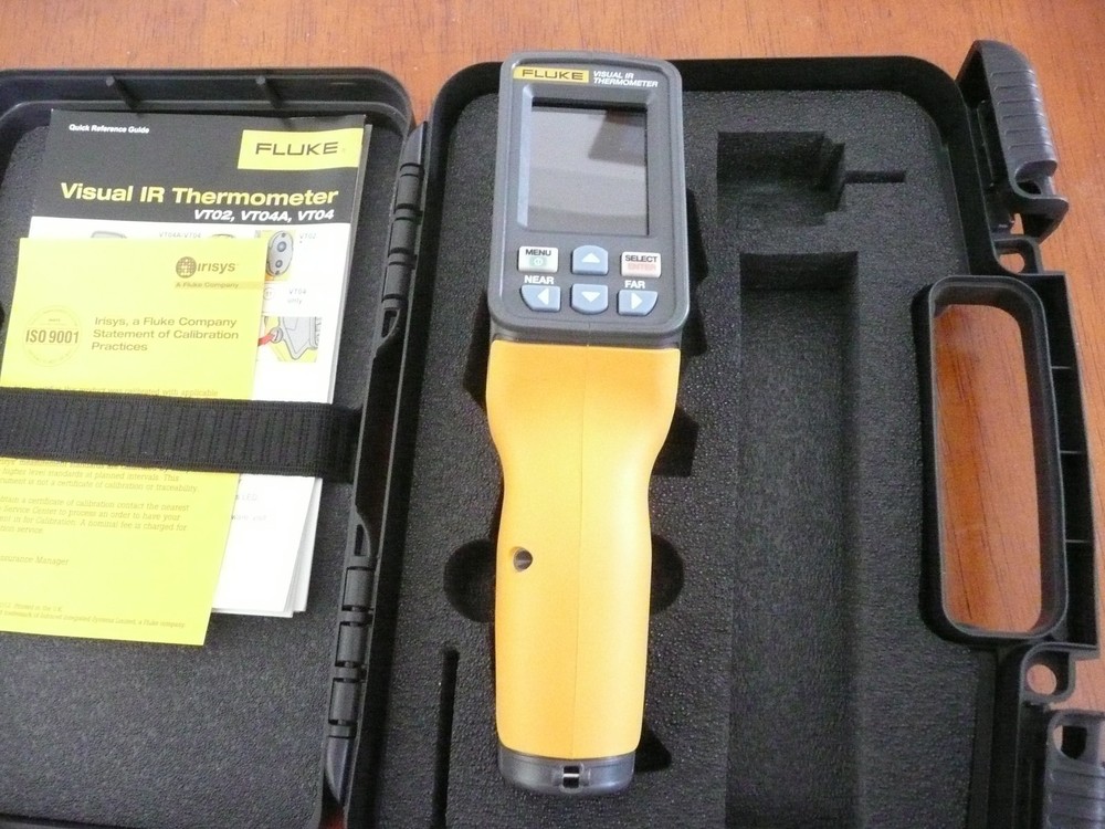 Fluke VT04 Visual Infrared Thermometer - New