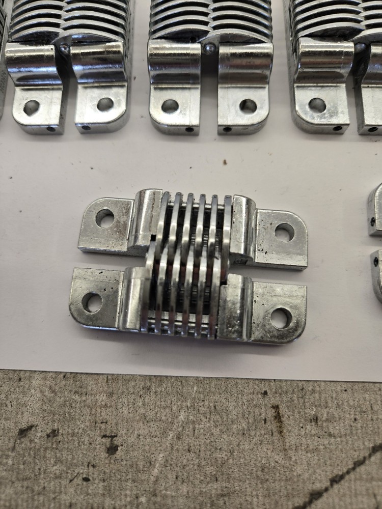 SOSS #106 & #2 Hinge Lot