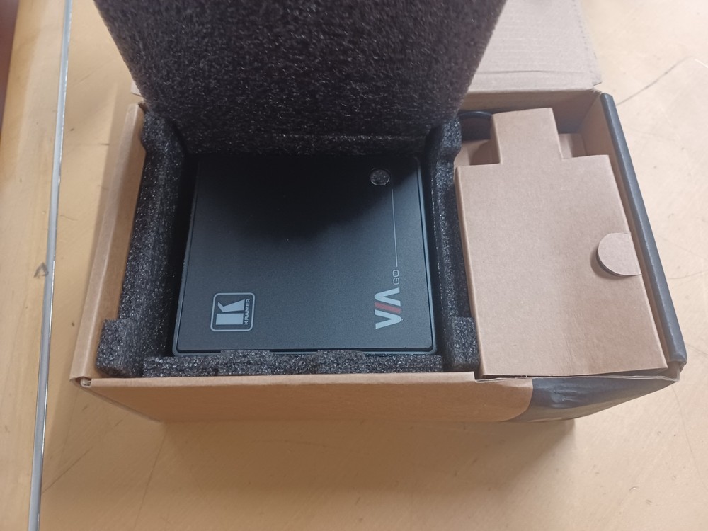 NEW OPEN BOX  KRAMER VIA-GO PRESENTATION DEVICE