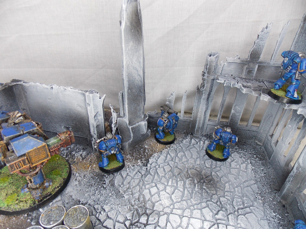 WARGAMING TERRAIN PAINTED BUILDING
