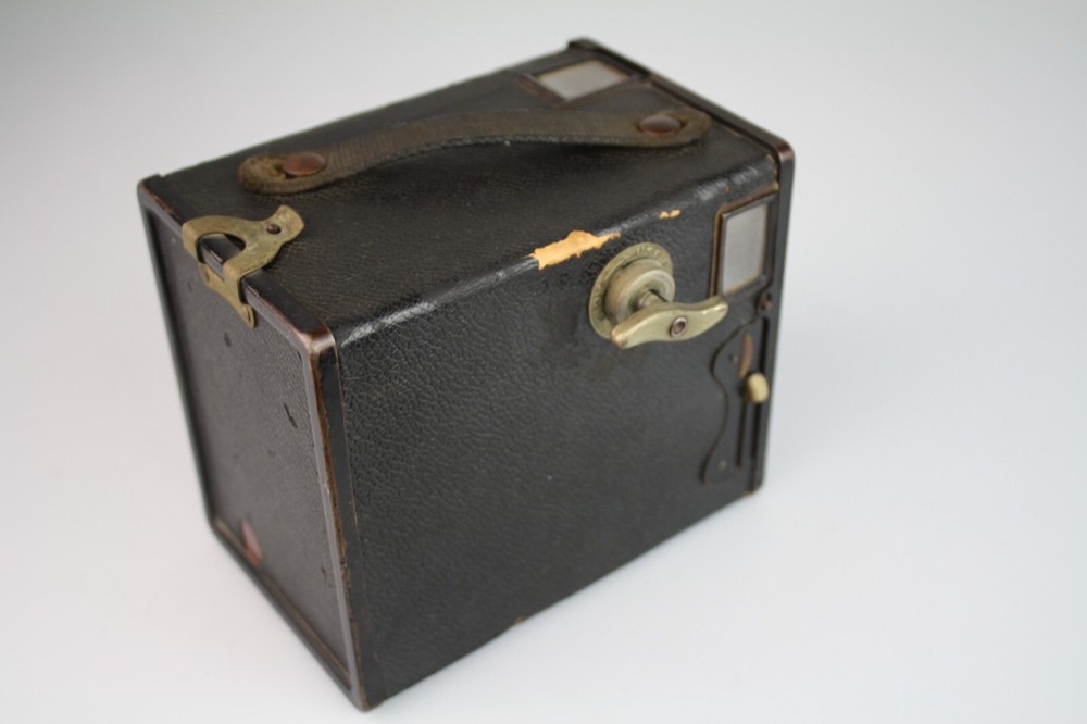 AGFA B-2 Cadet Vintage Box Camera