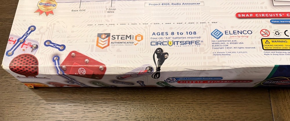 Elenco Snap Circuits Classic SC-300 Educational Electronics Kit 300+ Projects