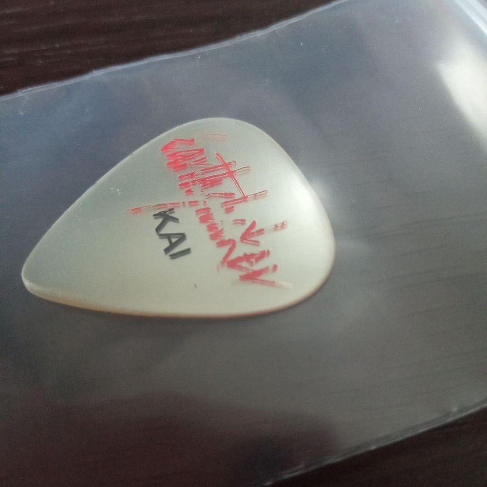 Ariapro II EARTHSHAKER pick