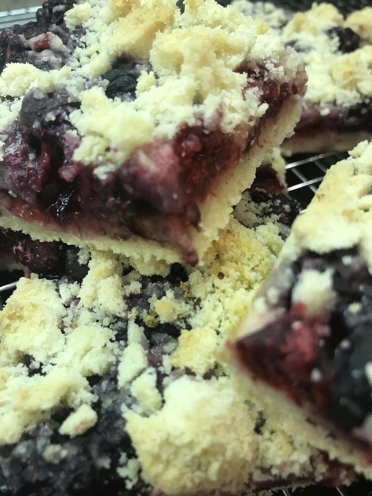 12 Mixed-Berry Crumble-using Organic Mixed Berries