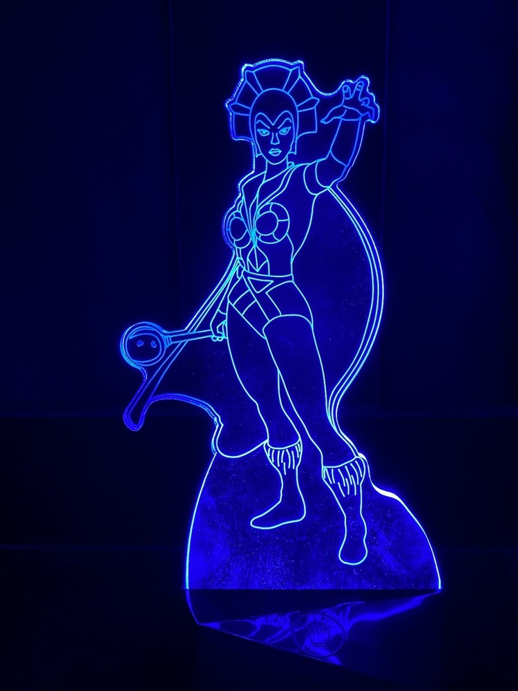 Evil-Lyn (Motu) He-Man Light