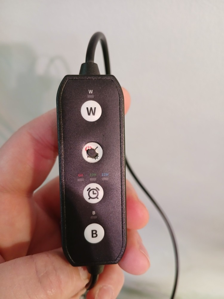 Expandable Light For Fish Tank