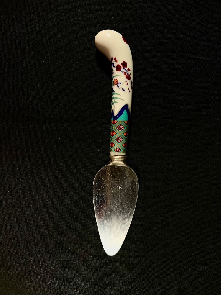 Prill Sheffield Porcelain Handled Cheese Spreader