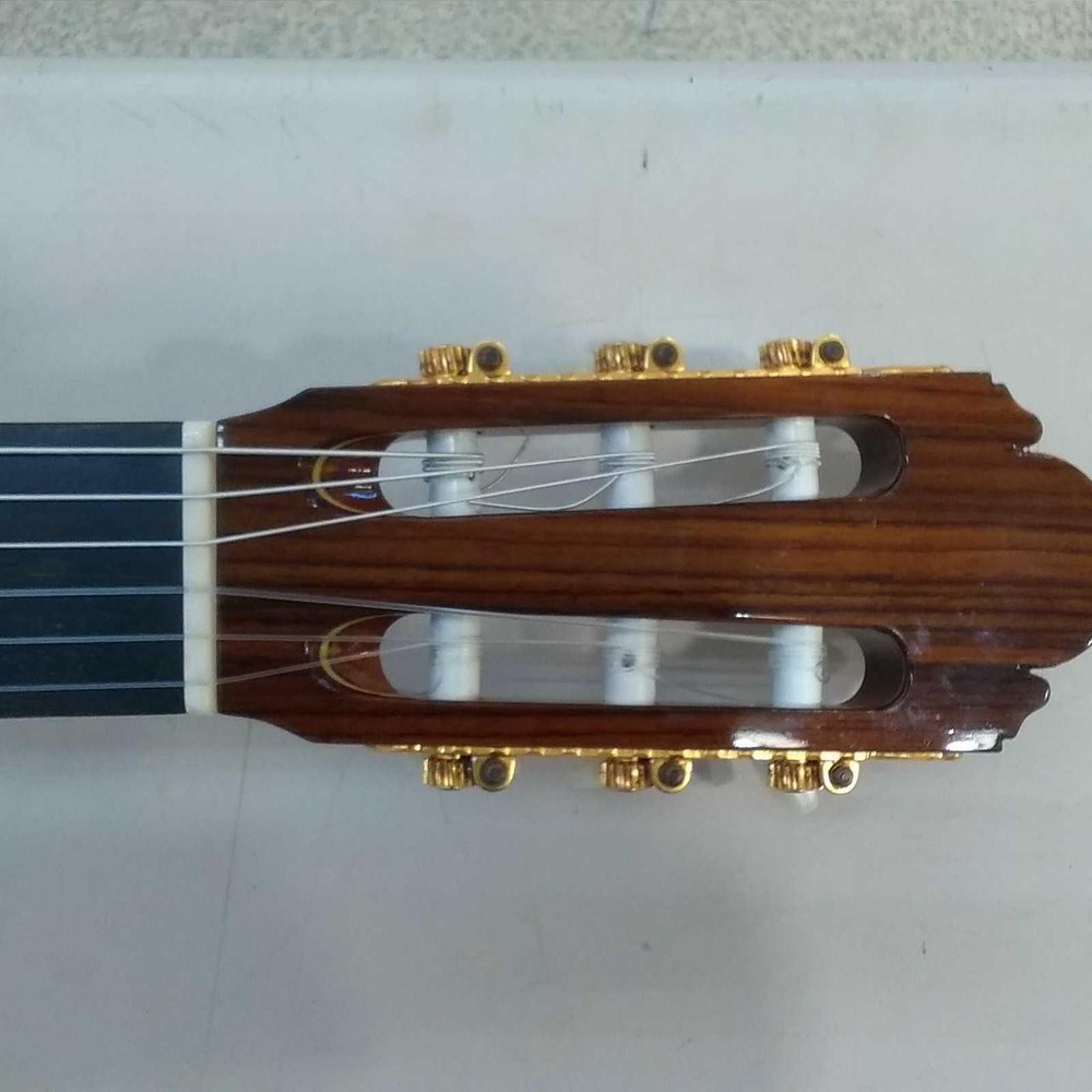 KODAIRA AST100 lassical guitar