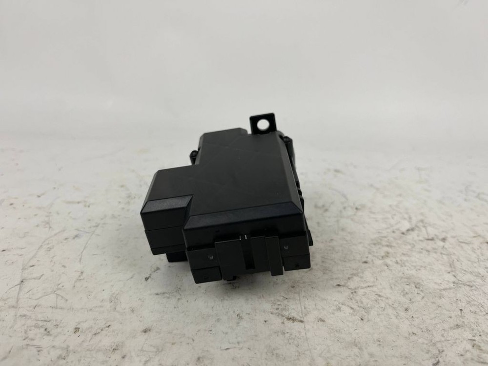 Audi A4 S4 8K B8 Engine Starter Control Switch Reader 8K0909131D