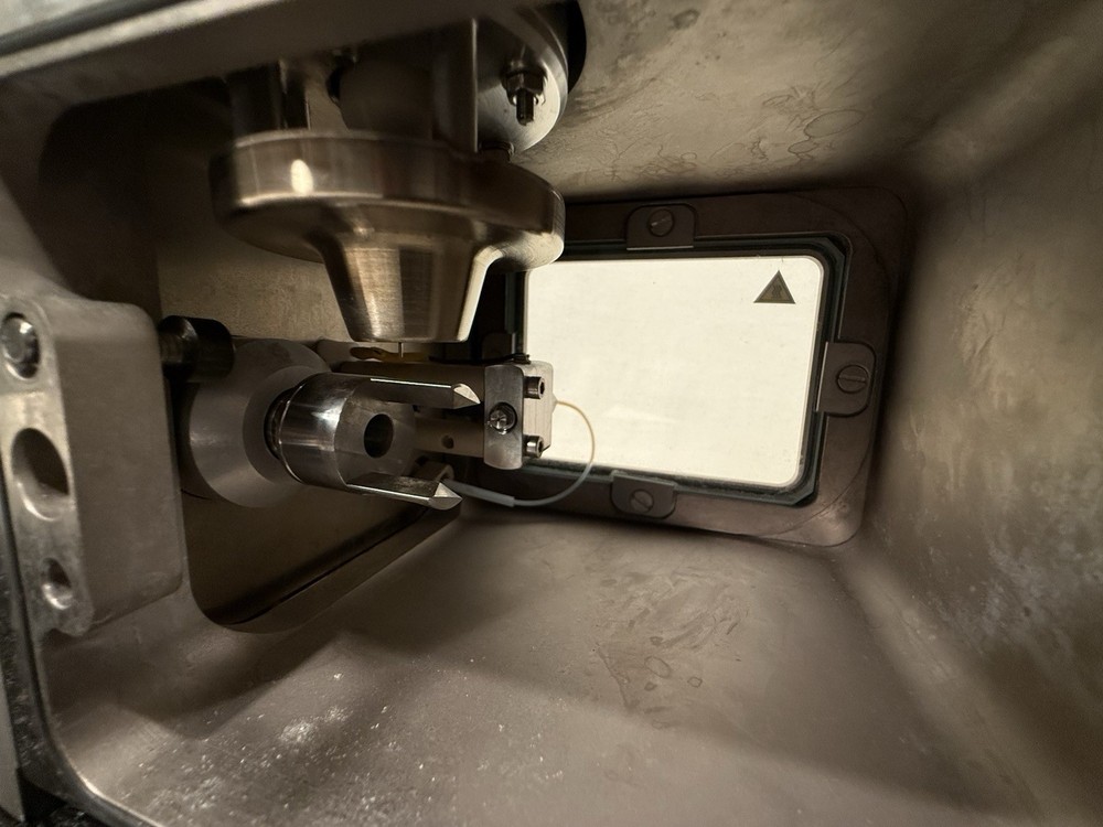 Waters Micromass Q-Tof Mass Spectrometer Ion Source