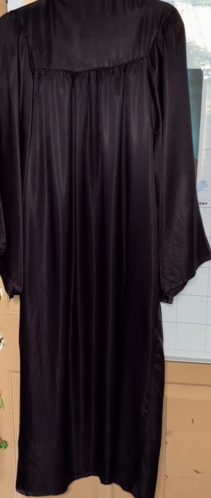 Graduation Gown Pro Black