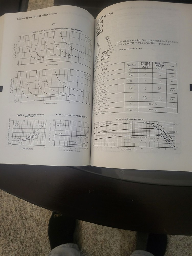 Vintage 1969 Motorola Semiconductor Data Book Nice