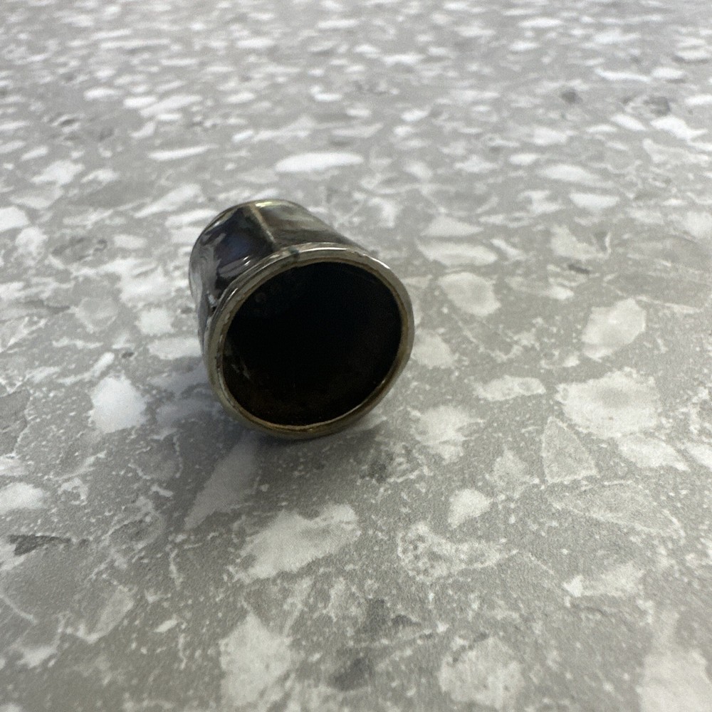 VINTAGE ABALONE SHELL DECORATIVE SEWING THIMBLE