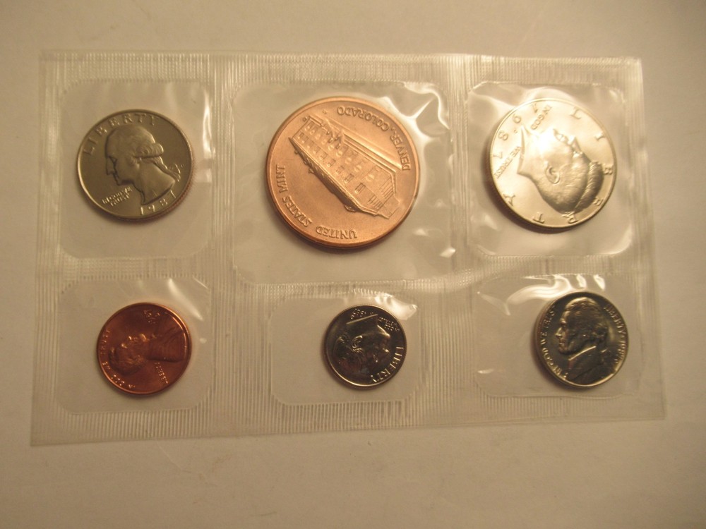 1987 D US Mint Souvenir Set
