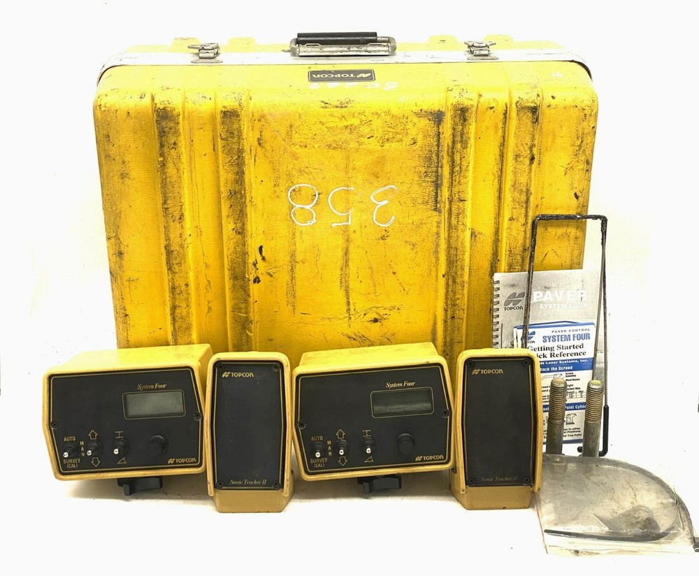 TOPCON SYSTEM FOUR 9254 Control Boxes, SONIC TRACKER II 9142 w/ Case ST2, 4