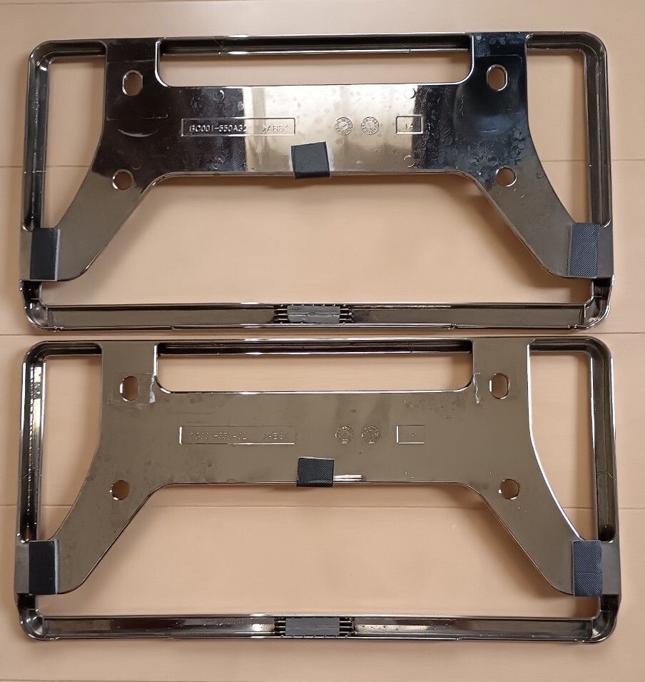 SUZUKI Genuine License Plate Frame Holder