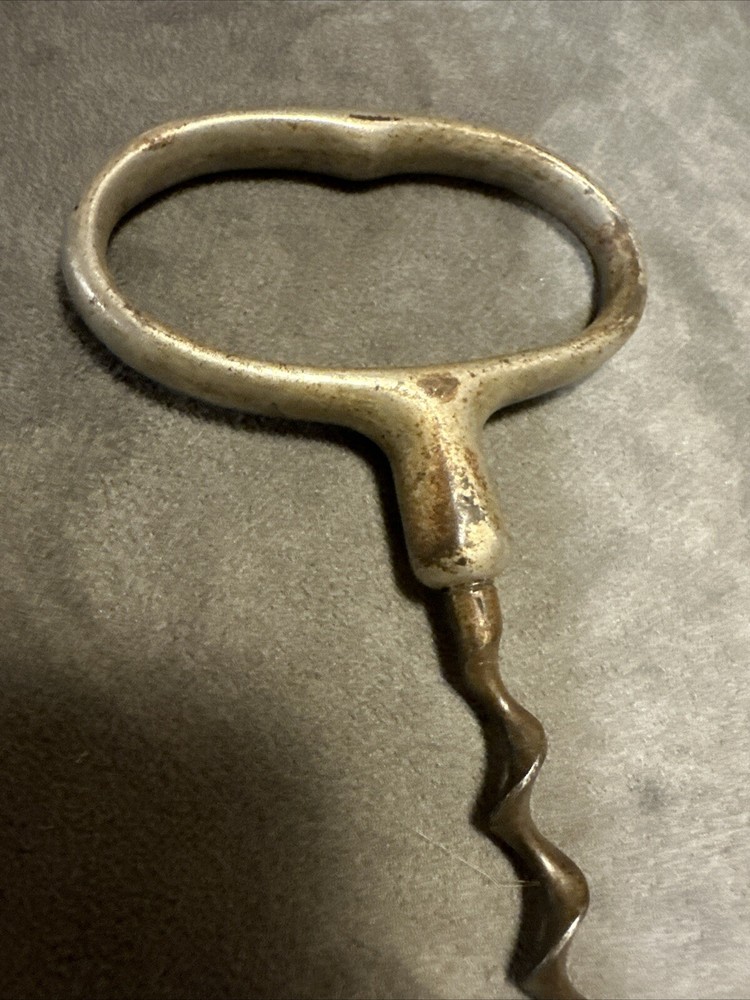 VINTAGE Metal Pull Style Corkscrew