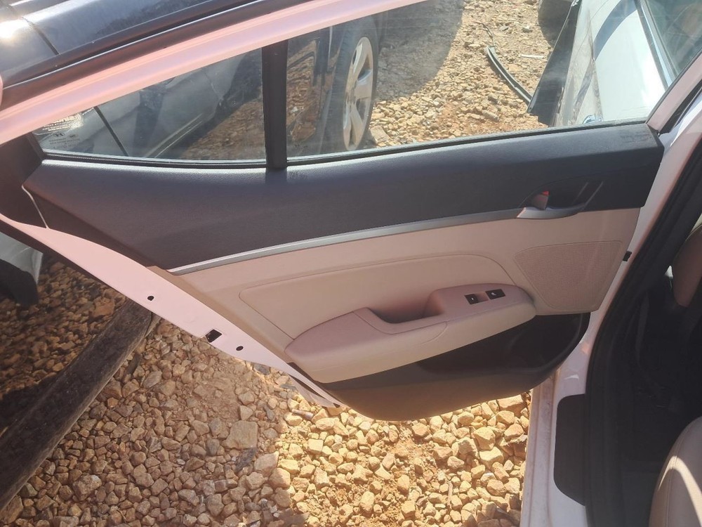 ELANTRA 2017 Glove Box 4797969