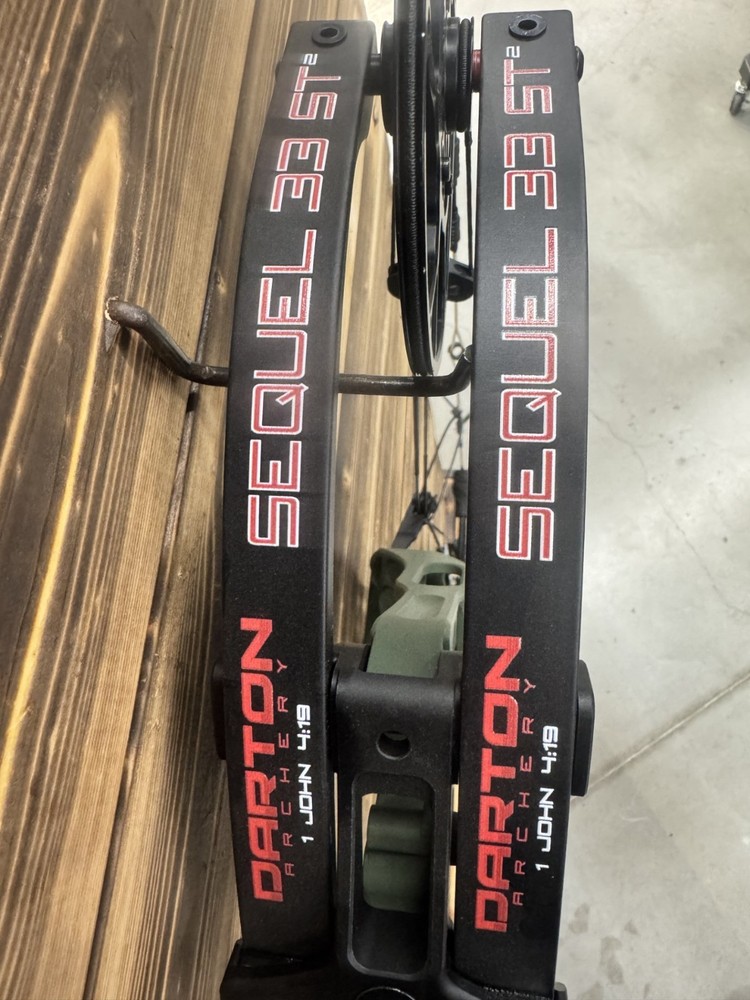 Darton Sequel 33 ST2