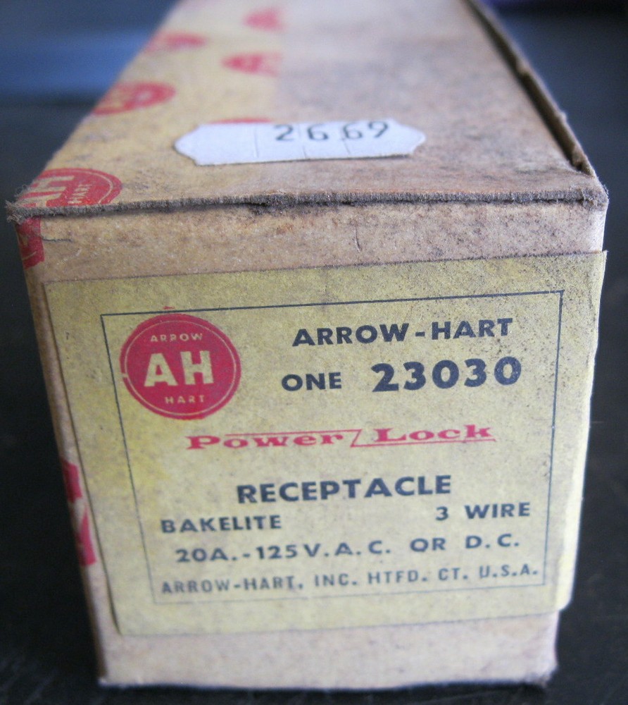 Arrow Hart 23030 Receptacle 3 Wire 20A
