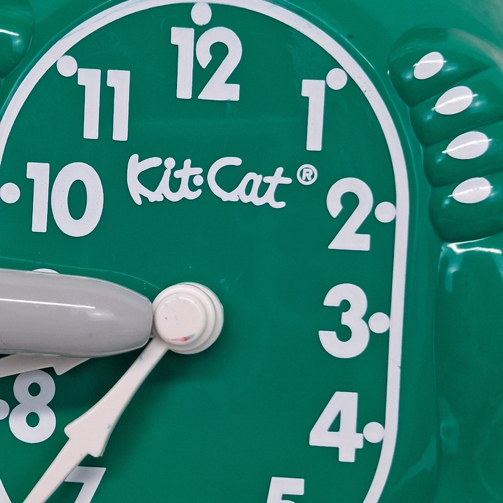 Kit-Cat Clock Green B2 Works