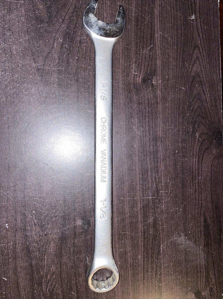 15” Chrome Vanadium 1-1/8 Wrench