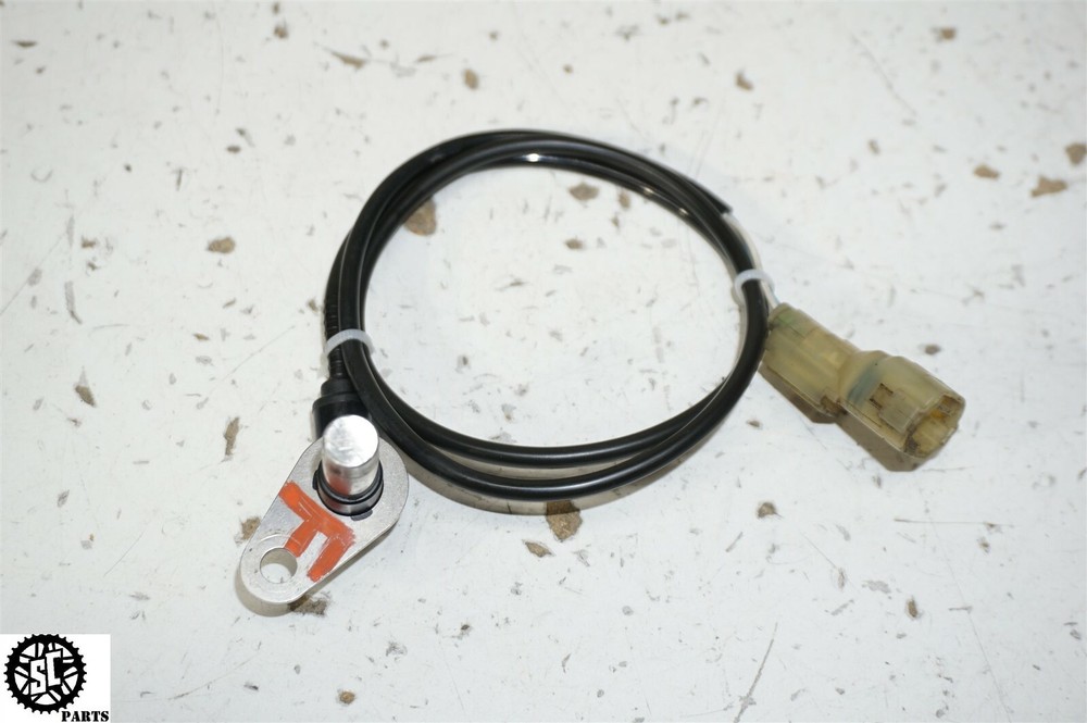 2013 TRIUMPH SPEED TRIPLE 1050 FRONT ABS SPEED SENSOR