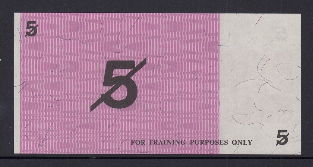 Australia $5.00 Post Office Training School / RBA Training Note - per scan UNC