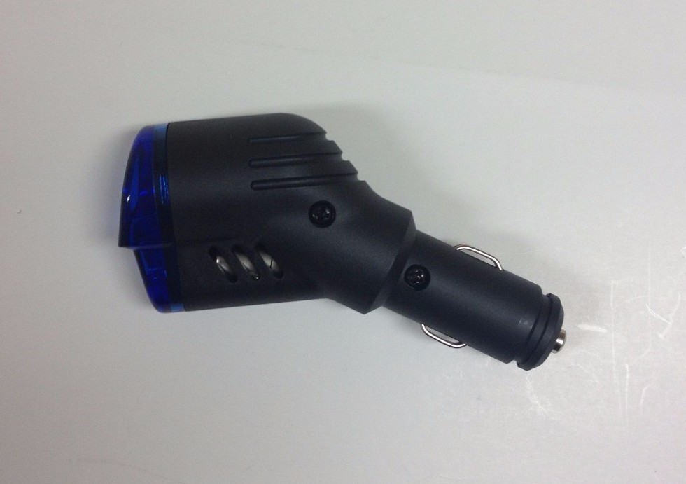 ILLUMINATED BLUE MOOD LIGHT CAR SOCKET POWER CHARGER ADAPTER CIGARETTE LIGHTER