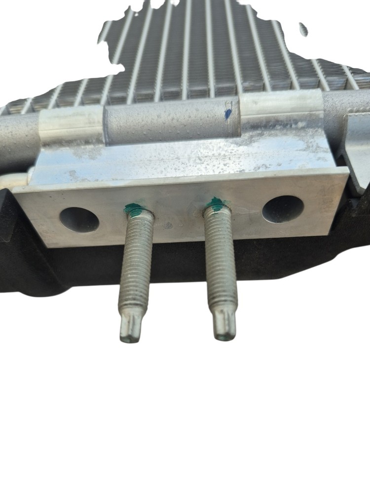 Bergstrom Condenser 1002606067