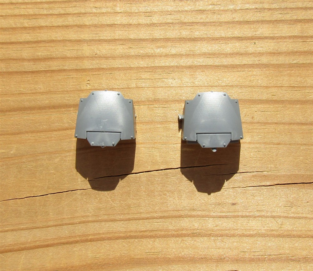 40K Space Marines Redemptor Dreadnought Shoulder Pads Armor Bits