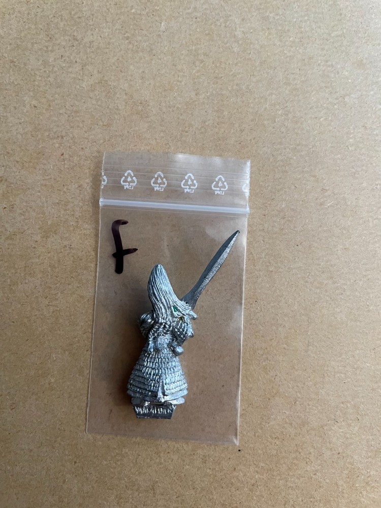 Warhammer High Elves Swordmaster metal
