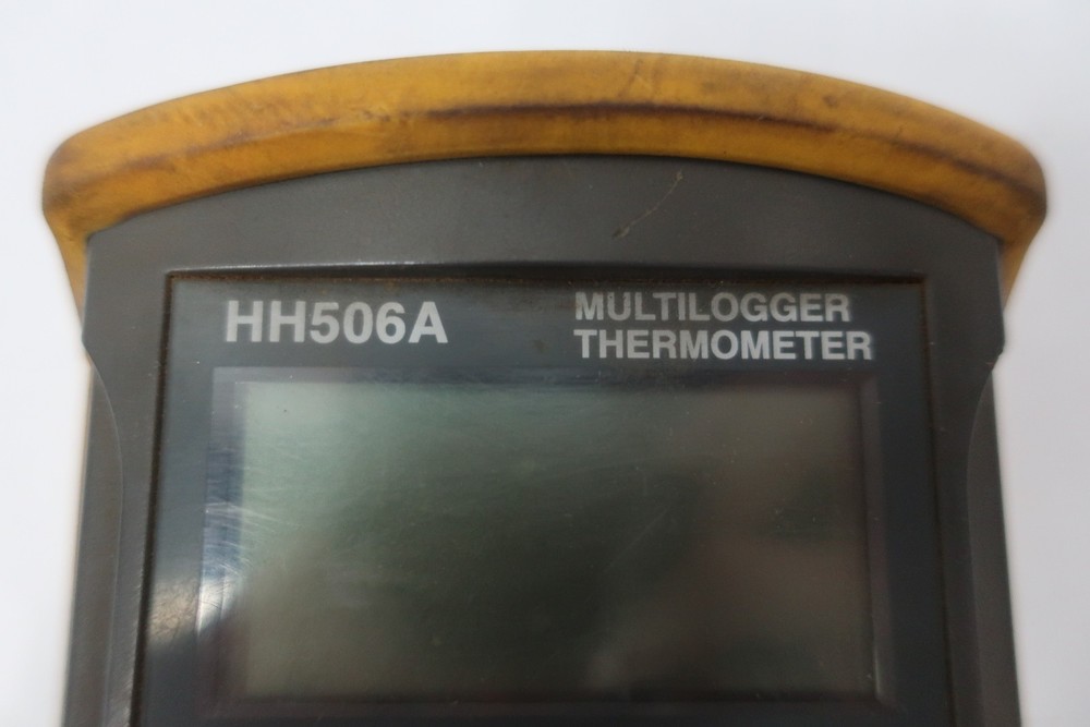 Omega HH506A Digital Multilogger Thermometer Handheld