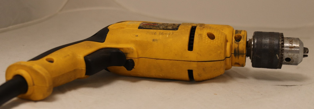 DEWALT DWE5010 1/2" 13mm hammer drill